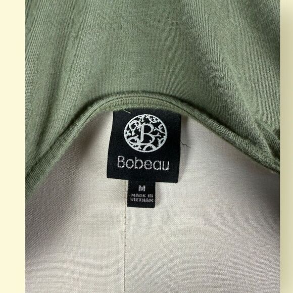 BOBEAU Olive Green Mixed Media V-neck Blouse with Roll-tab Sleeves | Size L - Picture 4 of 5